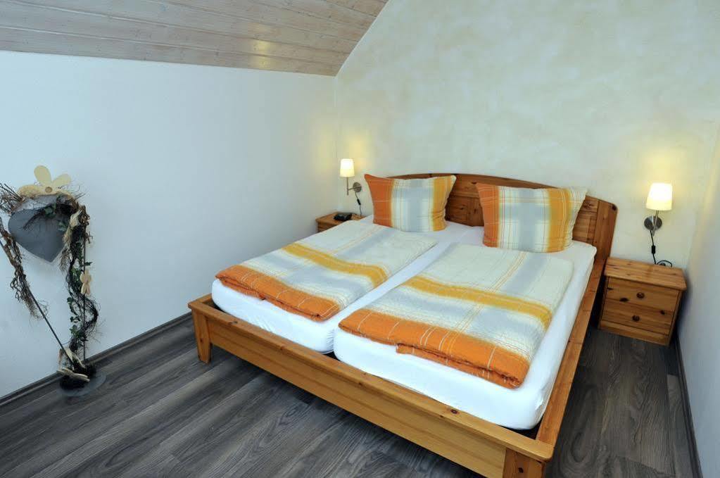 Gastehaus Gluck Wir Haben Immer Eintrittskarten Fur Den Europa-Park Fur Sie! Hotel Rust Eksteriør billede